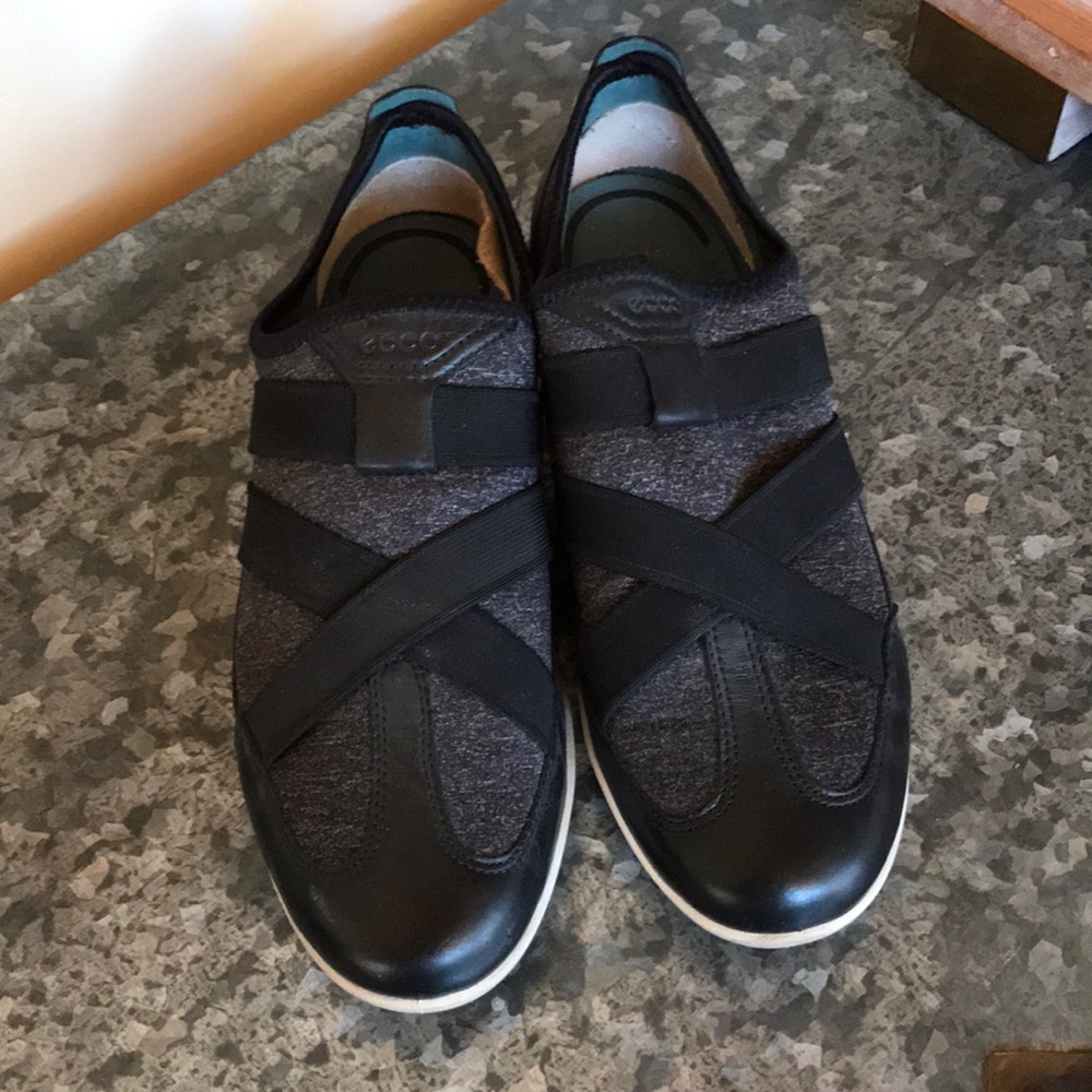 Ecco leather and scuba sneakers